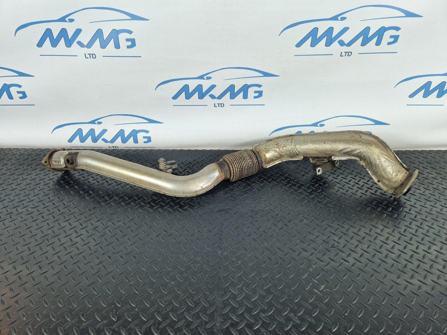 16-19 AUDI A4 B9 S-LINE GENUINE 2.0TDI EXHAUST PIPE 8W0253300AN