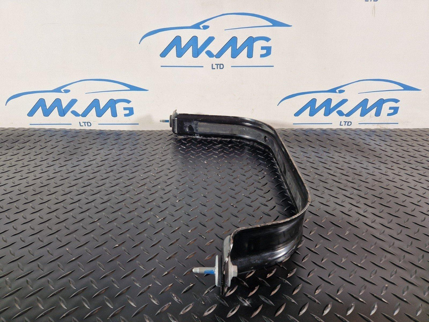 19-ON RANGE ROVER EVOQUE L551 OEM FUEL TANK MOUNTING BRACKET K8D2-9055-AA