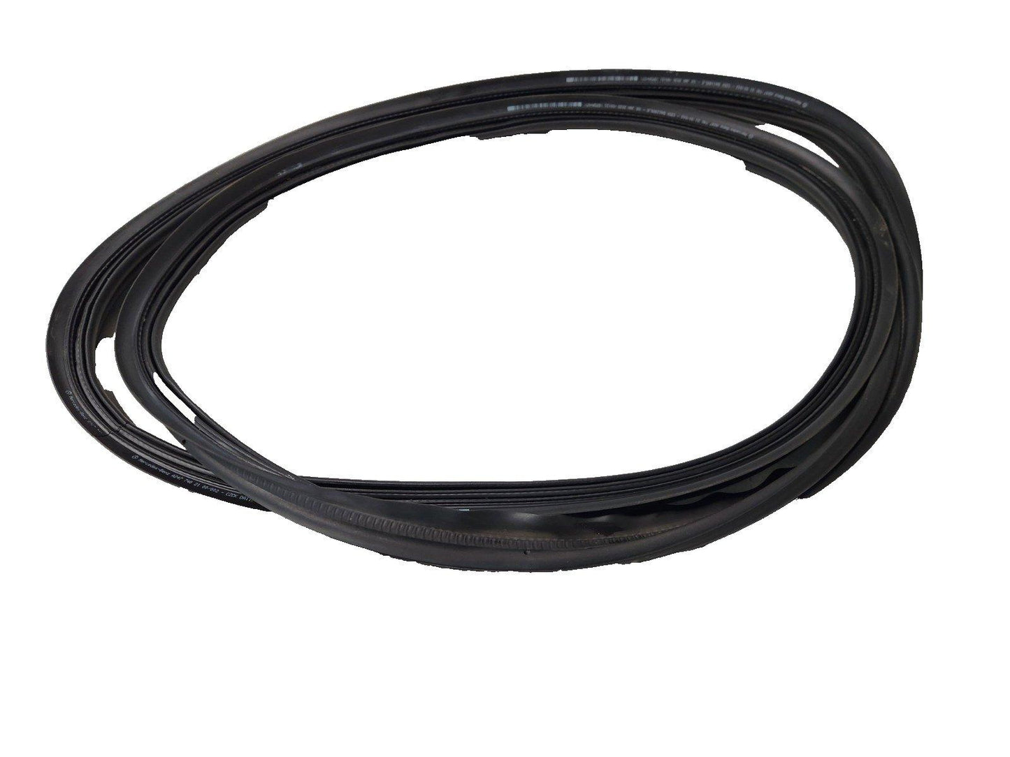 19-ON MERCEDES B CLASS W247 TAILGATE BOOT LID RUBBER SEAL A2477402100