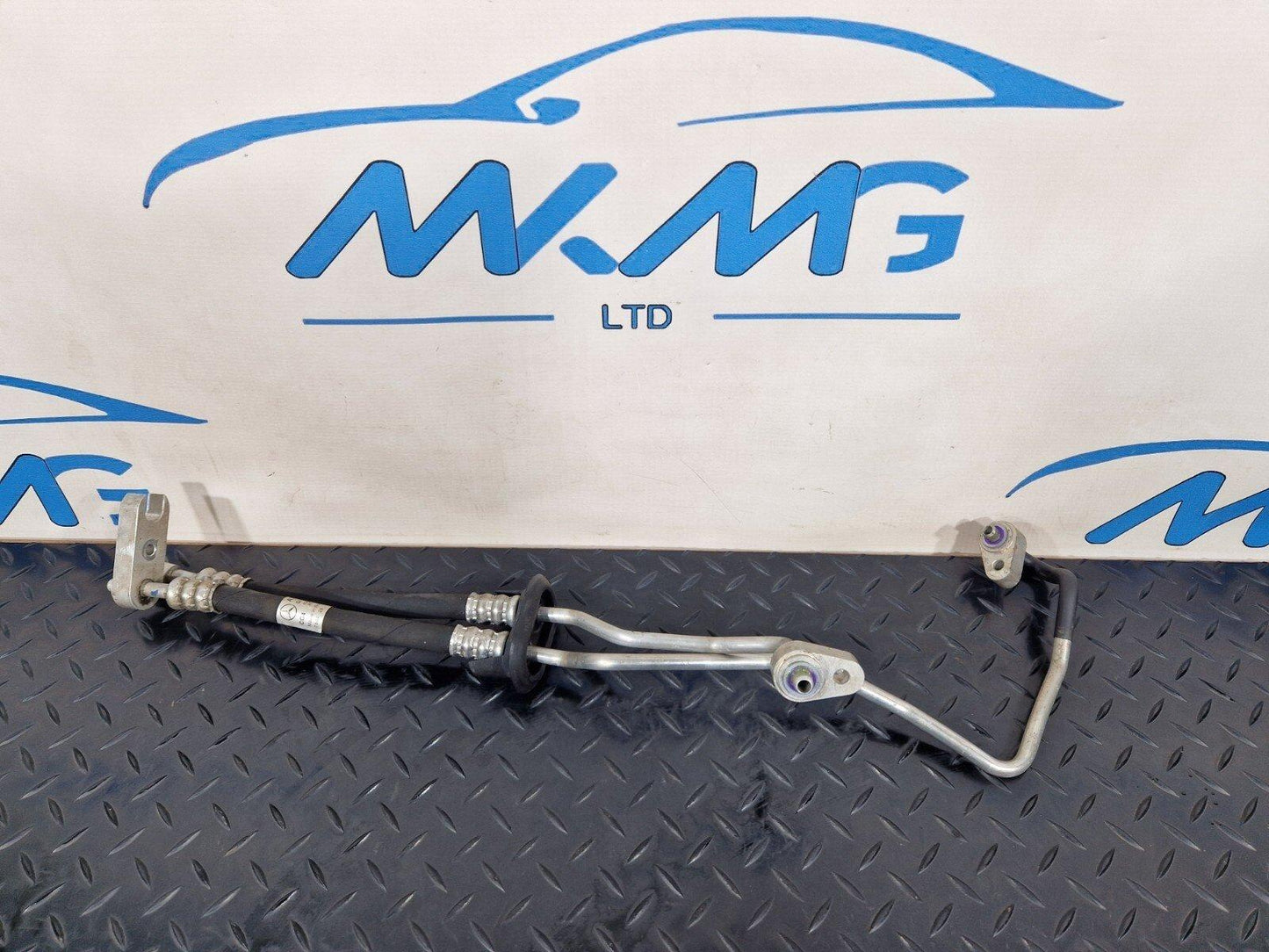 14-21 MERCEDES BENZ C300h W205 GENUINE AC AIR CONDITION PIPE HOSE A2058306902