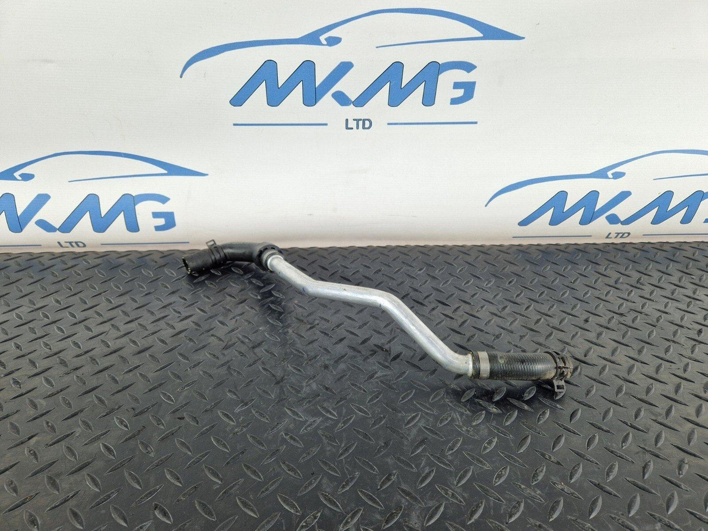 14-21 MERCEDES BENZ C200 W205 GENUINE OEM ENGINE COOLANT HOSE PIPE A2058303202
