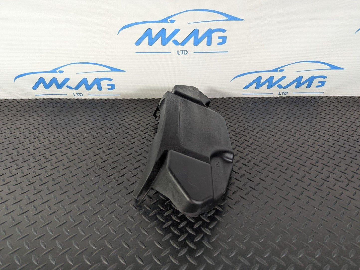 10-17 AUDI A8 4H 4.2 INTAKE MANIFOLD COVER 079103925N