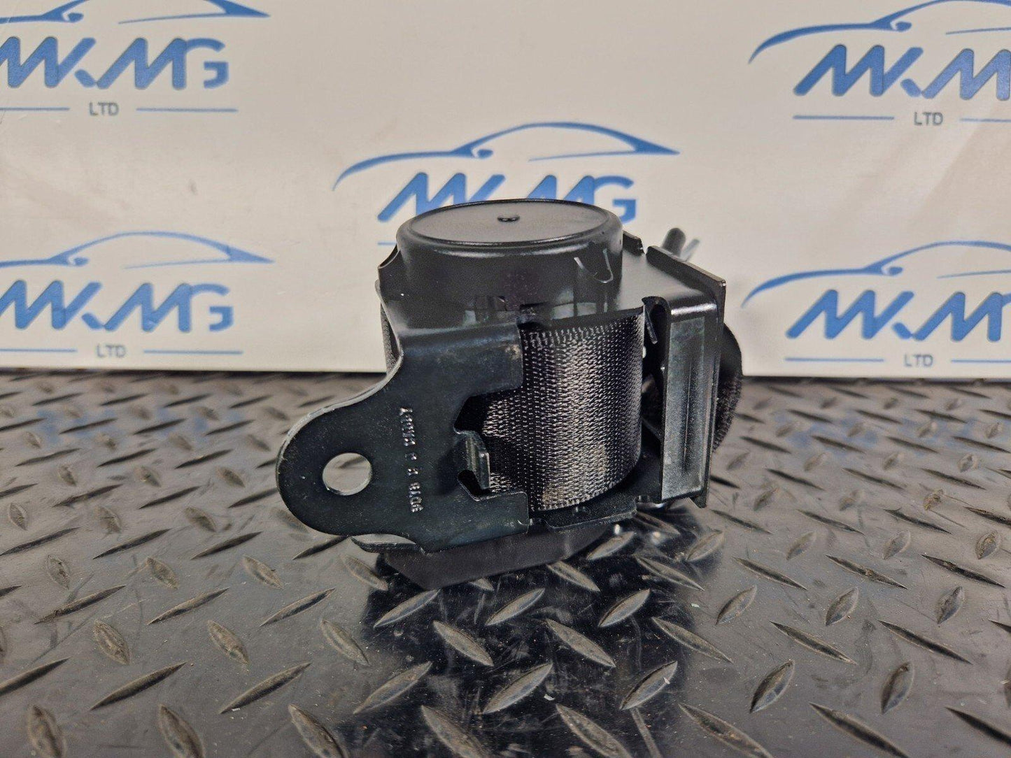20-ON BMW 2 SERIES GRAN COUPE M-SPORT F44 SEAT BELT REAR CENTRE 7488775