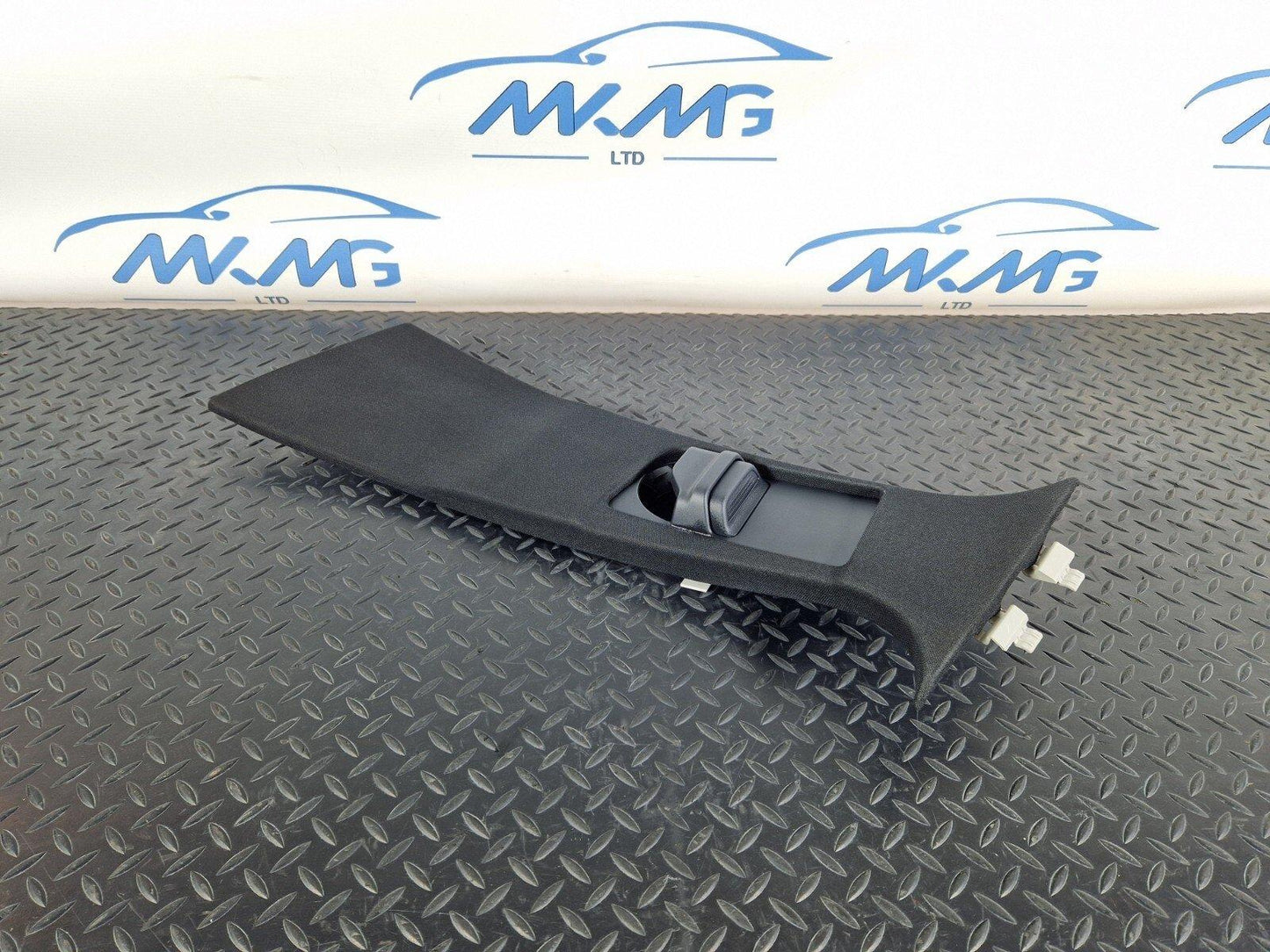 14-21 MERCEDES BENZ C200 W205 PASSENGER SIDE B PILLAR COVER A2056900930