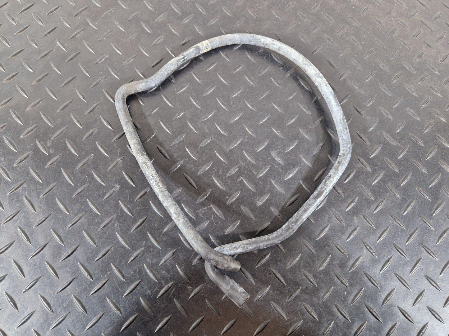 12-18 AUDI A6 C7 GENUINE OEM RIGHT O/S HEADLIGHT DRAIN HOSE 4G0941718