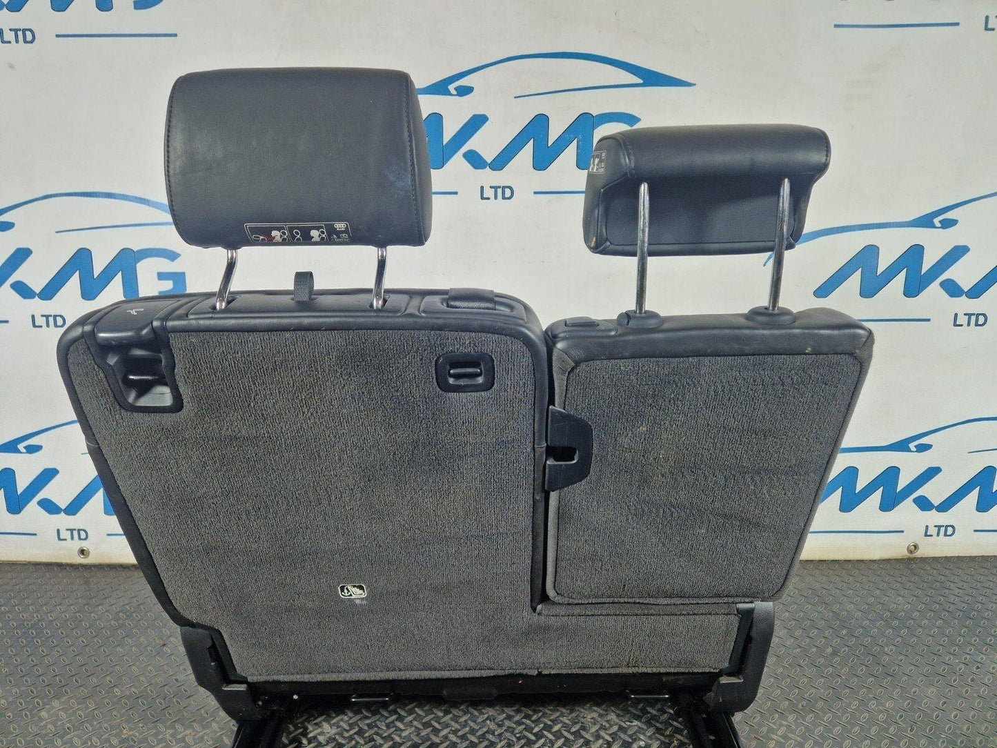 10-15 AUDI Q7 4L GENUINE REAR LEFT SEATS 2ND ROW 4L0890037