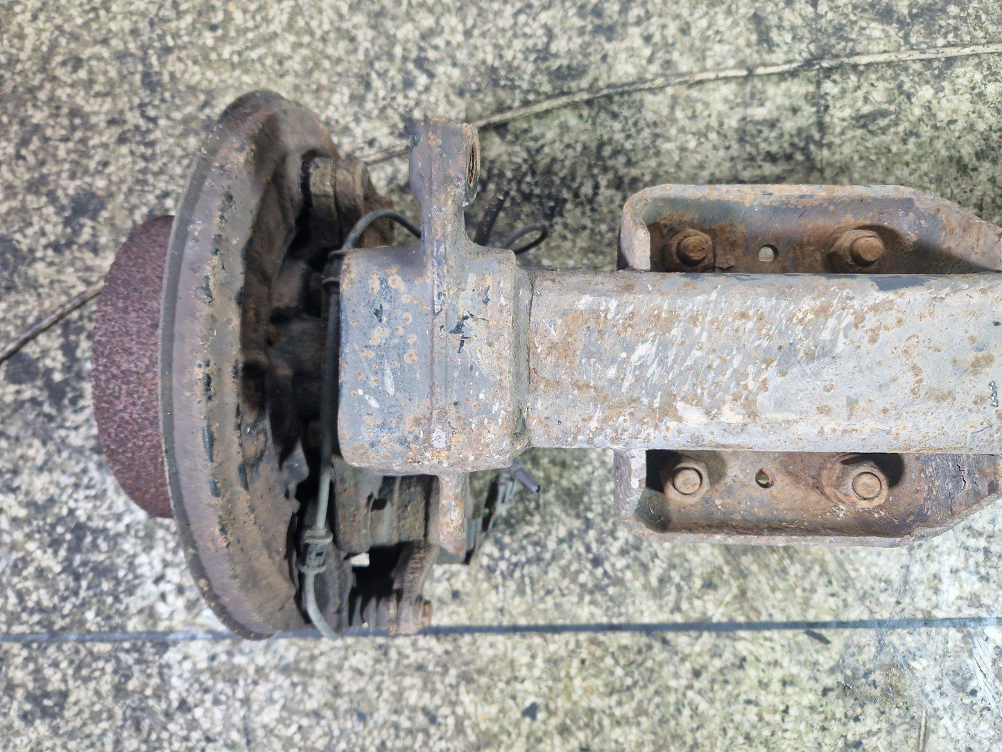 Peugeot Boxer MK3 2L DW10FUD Genuine Rear Axle with Calipers