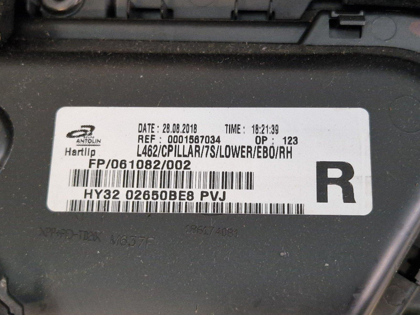 17-ON LAND ROVER DISCOVERY L462 REAR RIGHT C PILLAR LOCK TRIM COVER HY3202650