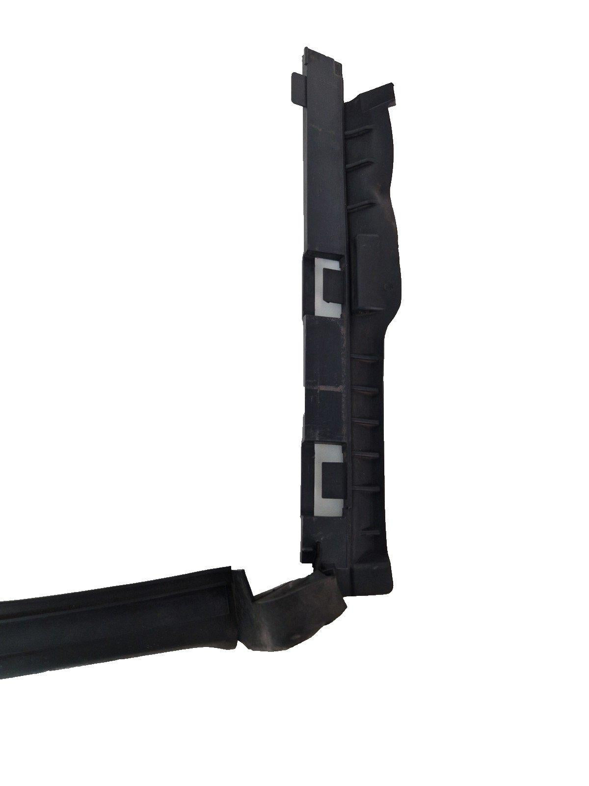 14-21 MERCEDES BENZ C220d W205 OEM RADIATOR SUPPORT AIR DUCT TRIM A2055050030