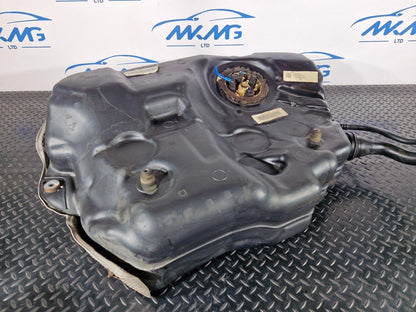16-19 AUDI A4 B9 AVAN 2.0TDI DIESEL FUEL TANK WITH PUMP 8W0201021CG 8W02012WD
