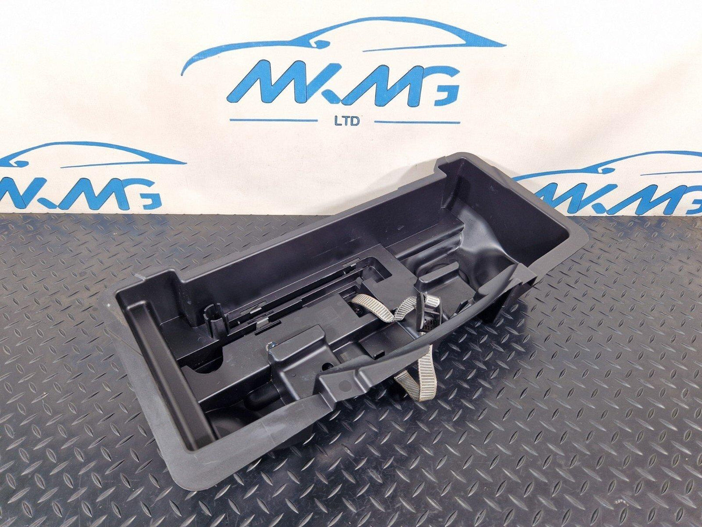 16-19 AUDI A4 B9 S-LINE GENUINE TRUNK STORAGE COMPARTMENT BOX 8W0012169