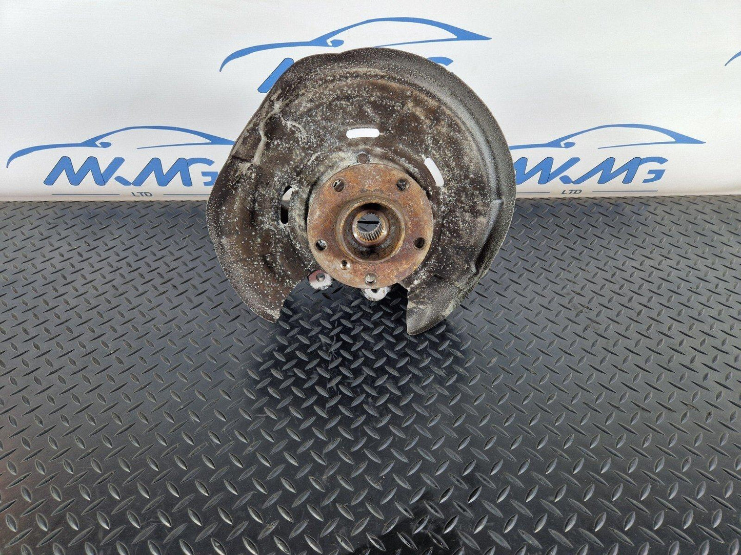 11-18 BMW 6 SERIES F06 OEM RHD REAR RIGHT WHEEL HUB 685289 6784901