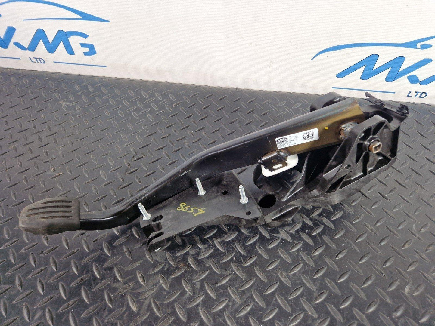 19-ON RANGE ROVER EVOQUE L551 BRAKE PEDAL M8D22D094BC