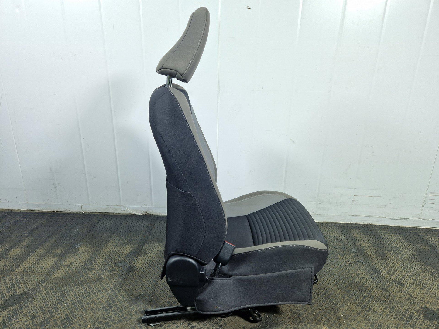 Toyota Yaris P130 Hatchback Genuine Front Left Passenger N/S Seat