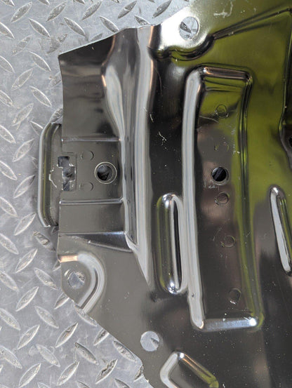 13-19 MERCEDES BENZ CLA C117 LEFT SIDE FLOOR BODY PLATE TRIM BRACKET A1726400000