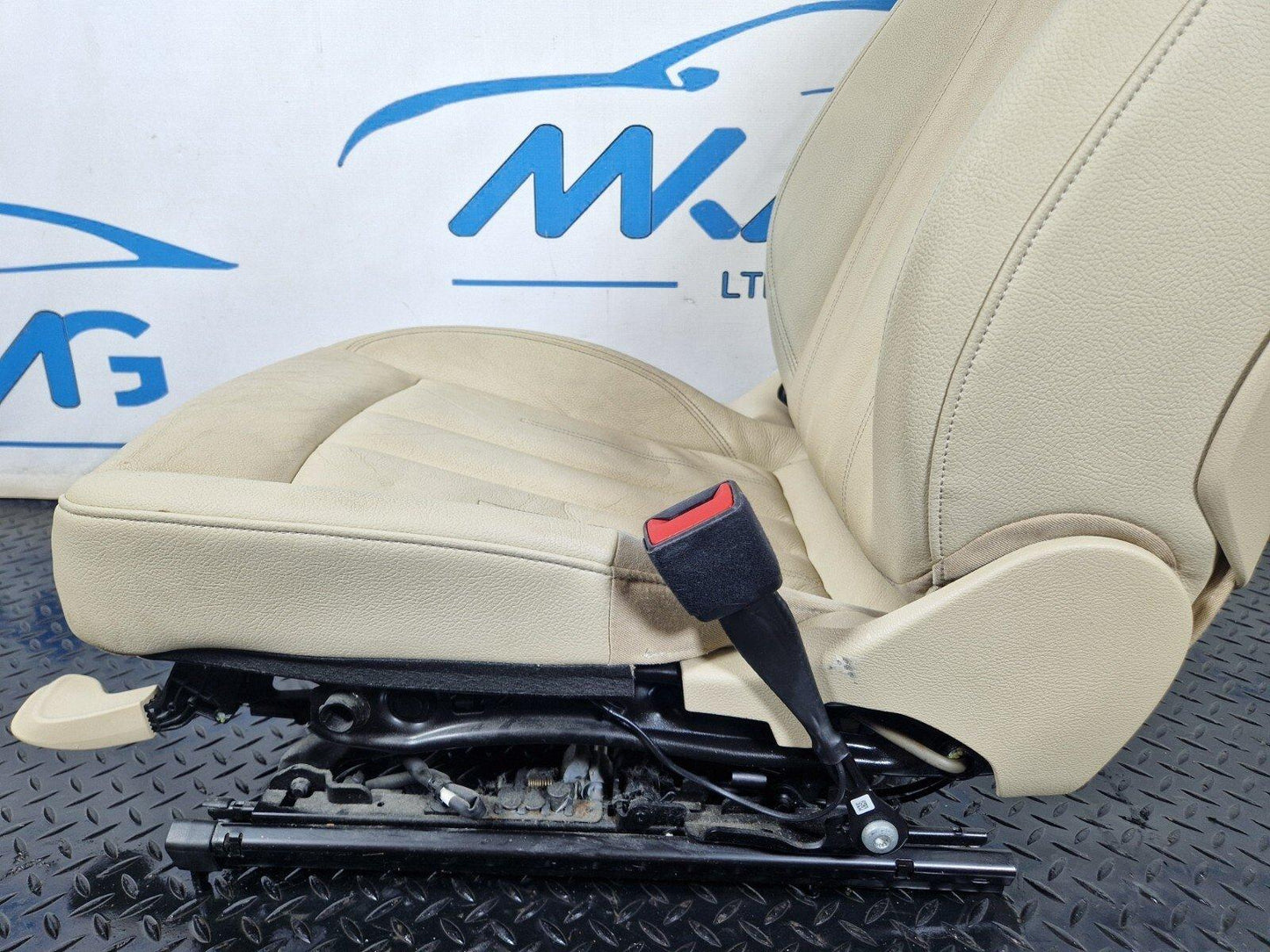 16-24 AUDI A5 F5 COUPE FRONT DRIVER WHITE LEATHER SEAT