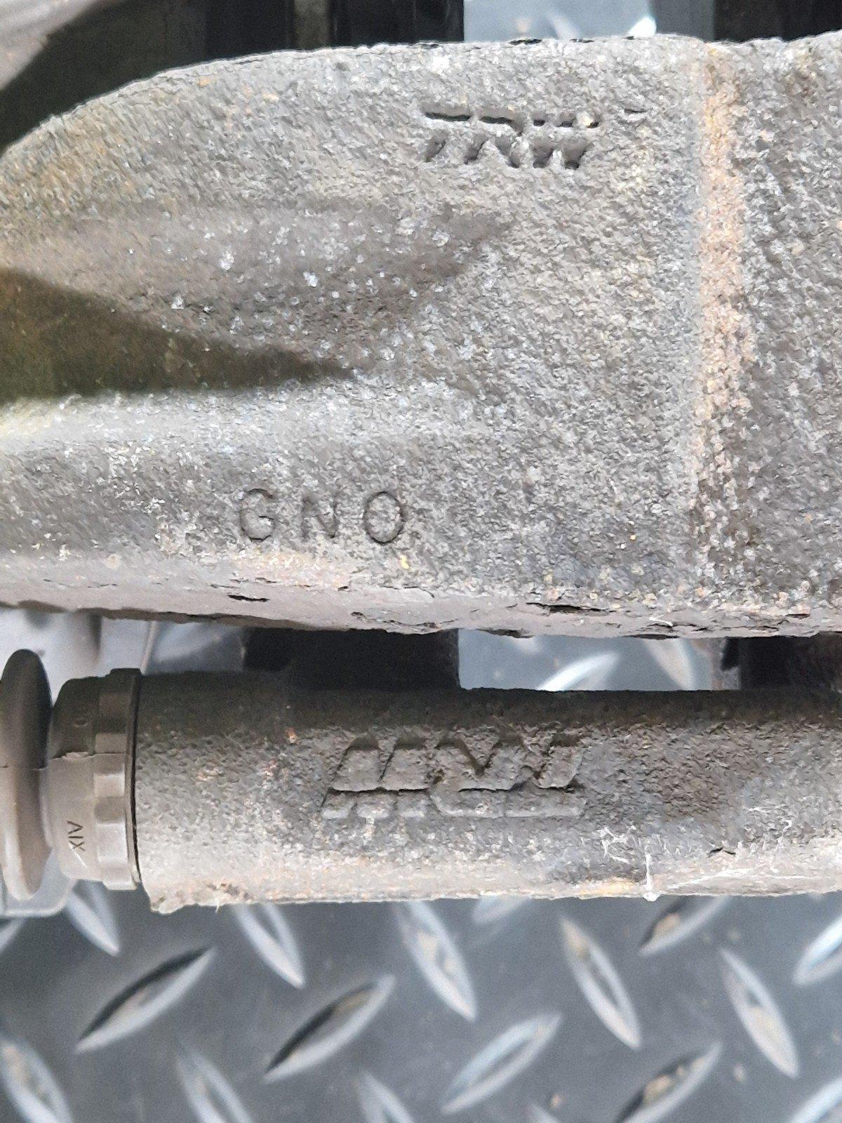16-20 AUDI Q7 4M GENUINE REAR RIGHT O/S SIDE ELECTRIC BRAKE CALIPER 4M0615406AR