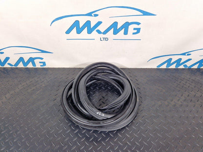 16-19 AUDI A4 B9 REAR LEFT OR RIGHT DOOR RUBBER SEAL 8W5833721