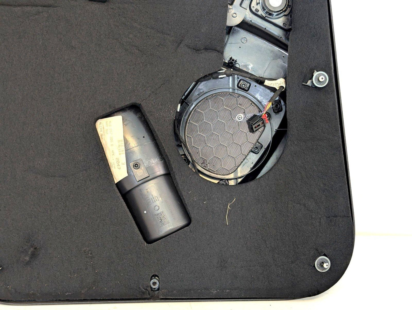 10-15 AUDI Q7 4L3.0 DIESEL CJMA GENUINE OEM REAR RIGHT SIDE DOOR CARD 4L0971693E