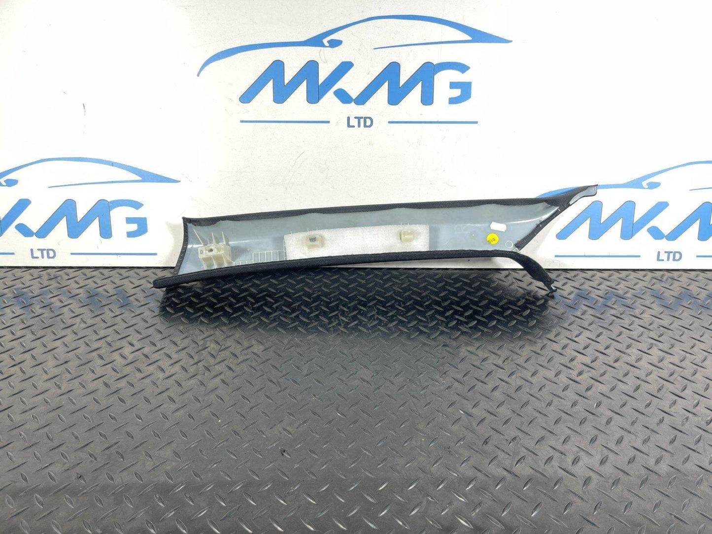 16-23 AUDI A5 F5 S-LINE FRONT RIGHT A PILLAR TRIM COVER BLACK 8W8867234F