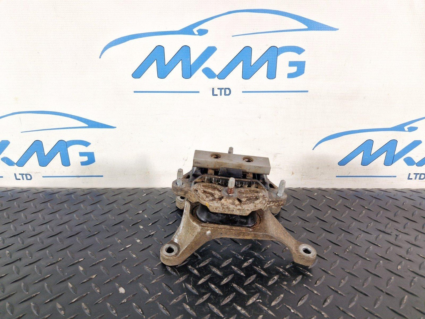 16-19 AUDI A4 B9 GENUINE GEARBOX MOUNT BRACKET 8W0399292B 8W0399118C 8W0399156