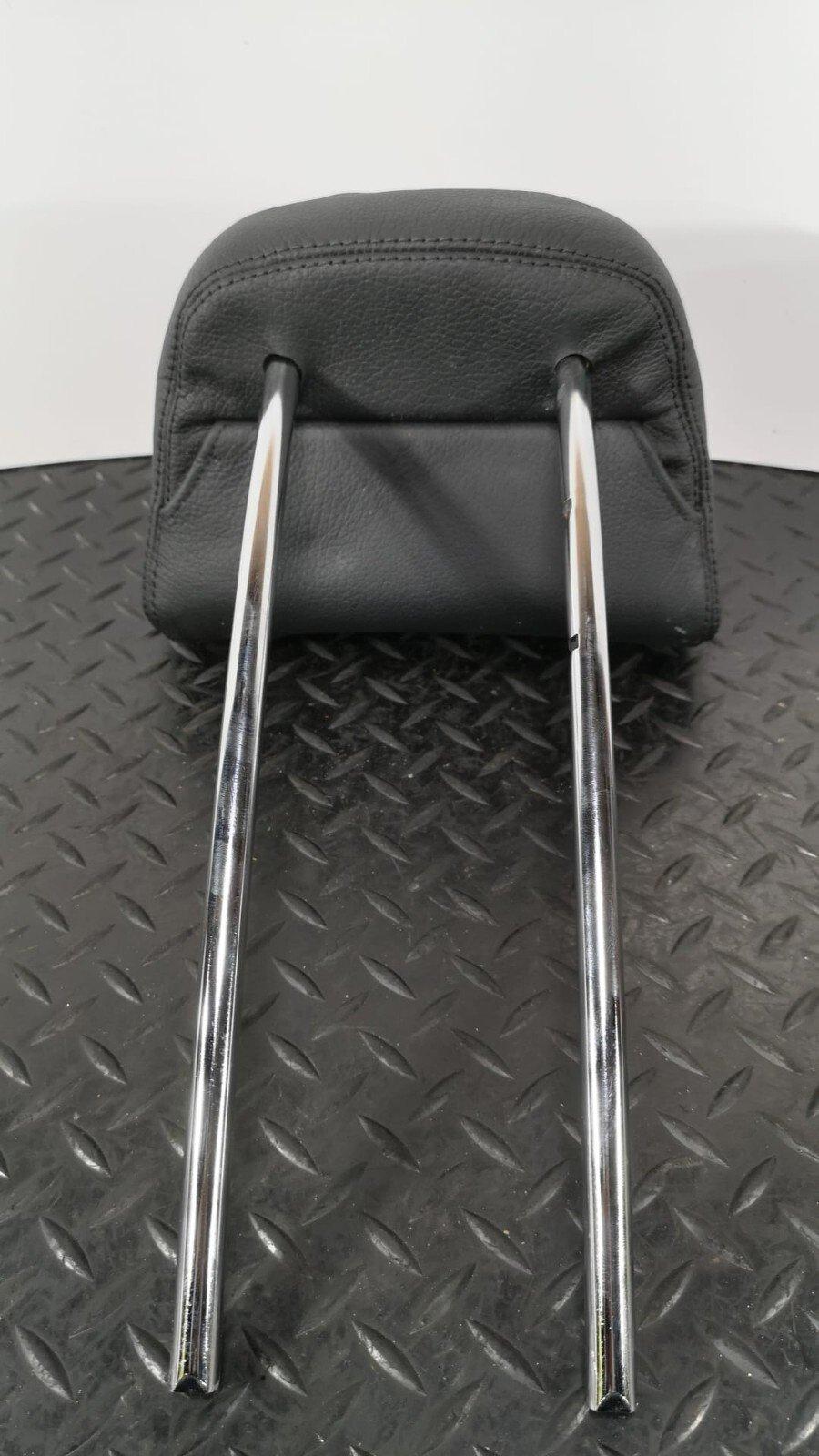 MERCEDES BENZ E-CLASS W212 REAR SEAT CENTRE HEADREST IN BLACK LEATHER