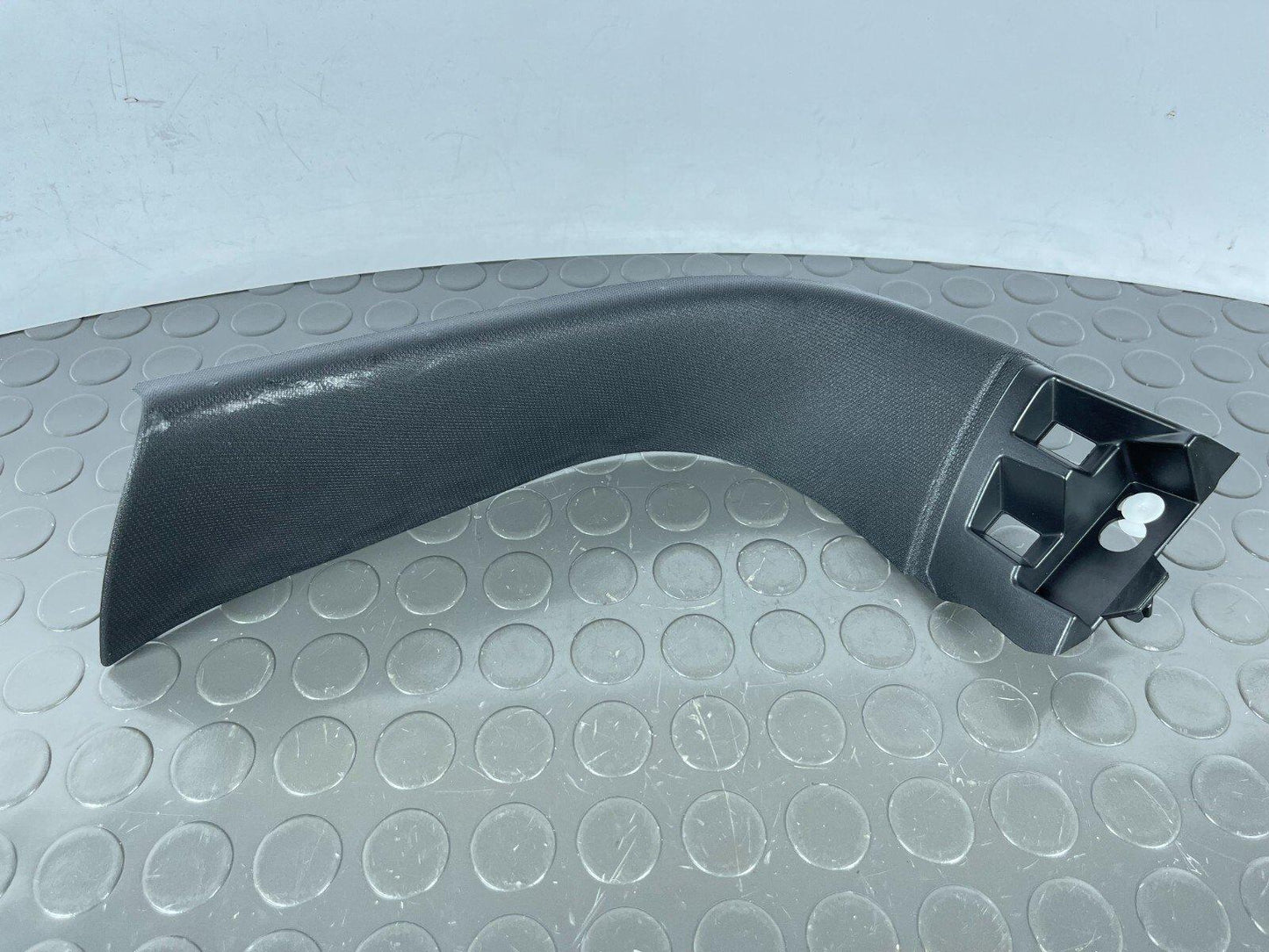 14-21 BMW 2 SERIES GRAN TOURER F45 F46 TAILGATE RIGHT SIDE TRIM PANEL 7318938