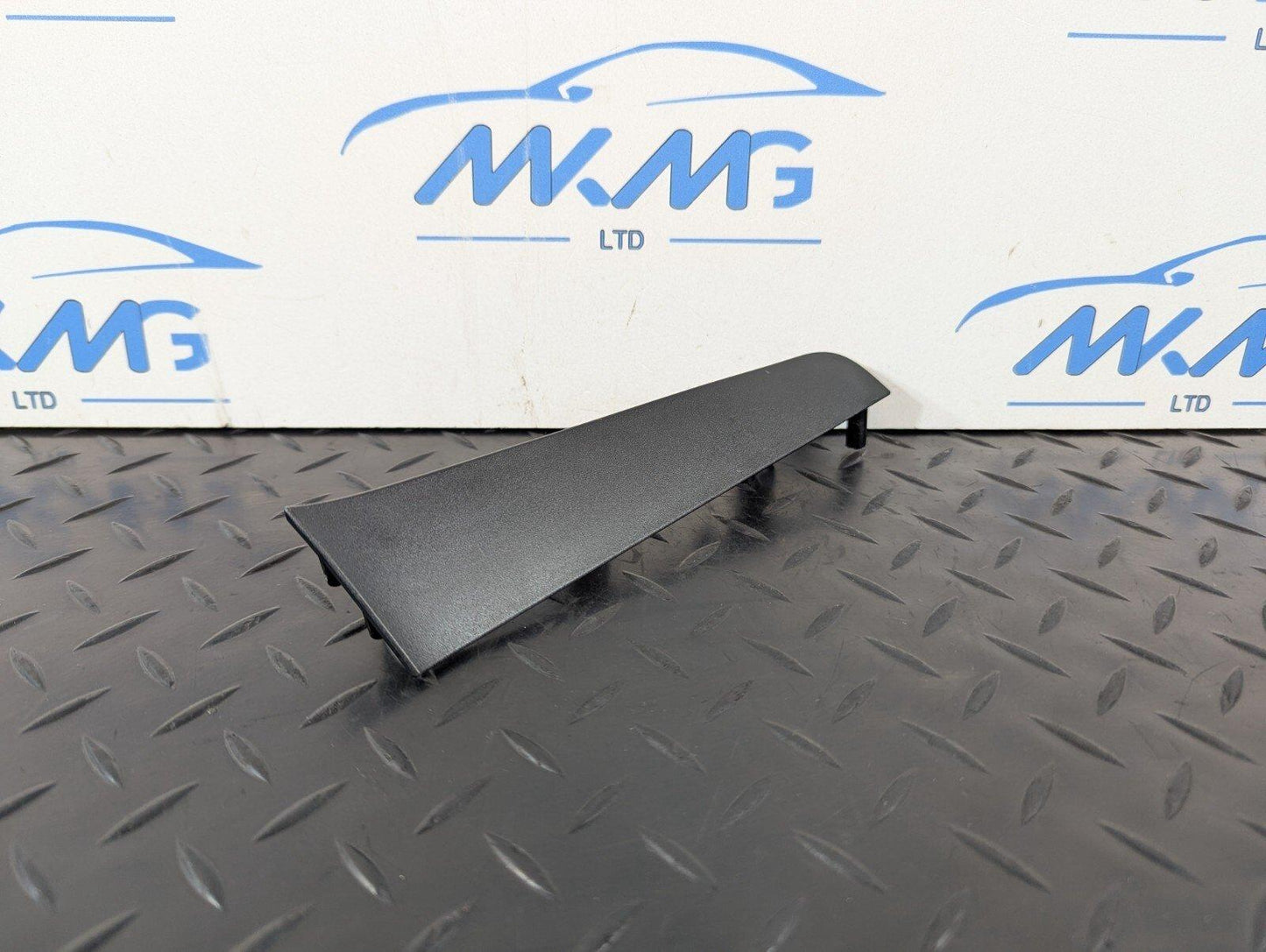 16-22 BMW X1 F48 GENUINE OEM RIGHT DRIVER SIDE INTERIOR TRIM COVER PANEL 1295476
