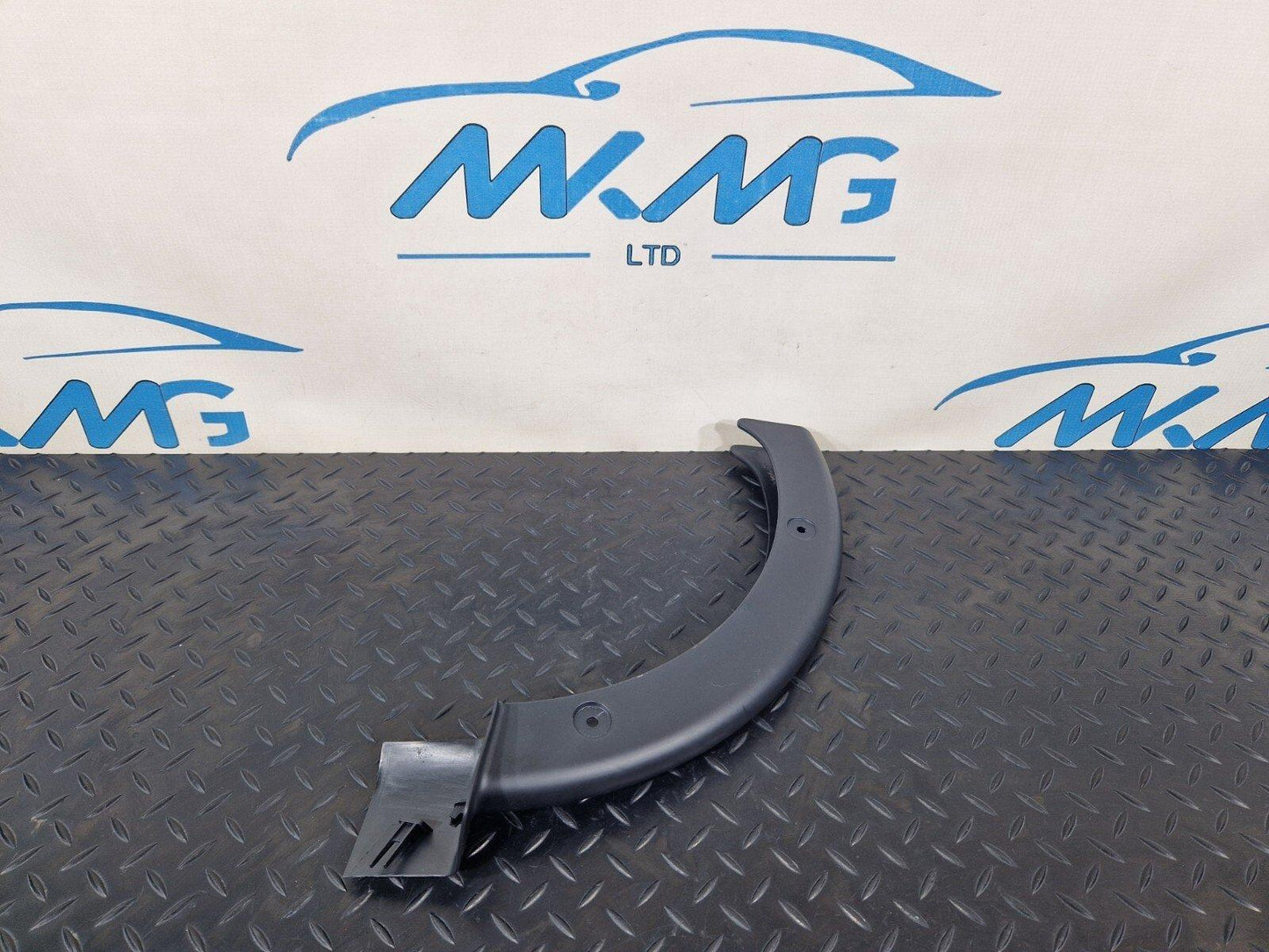 16-19 AUDI A4 B9 GENUINE REAR LEFT BOOT LID HINGE COVER 8W5971821