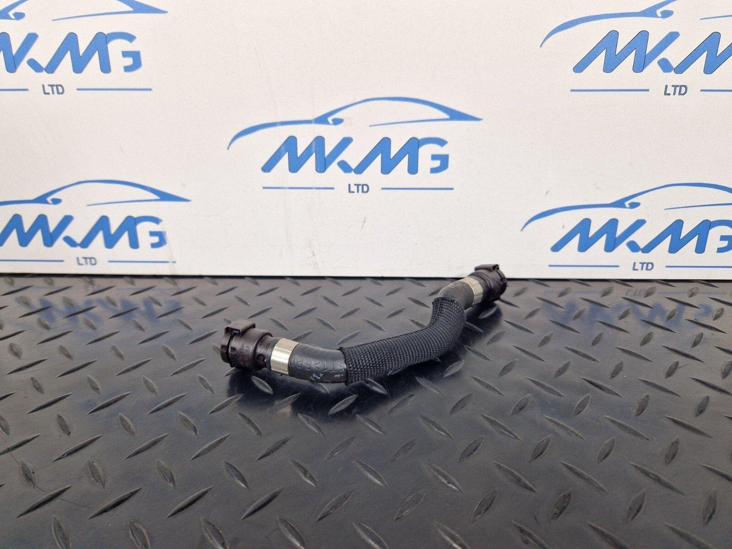 11-18 BMW 6 SERIES F06 GENUINE COOLANT HOSE PIPE LINE 8517081