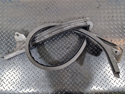 10-18 AUDI A7 4G S-LINE SEAL DOOR FRONT LEFT GASKET STRIP SEALING 4G8845353H