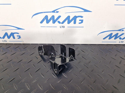 19-ON MERCEDES BENZ CLA C118 REAR RIGHT LOAD COMPARTMENT BRACKET A1776802203