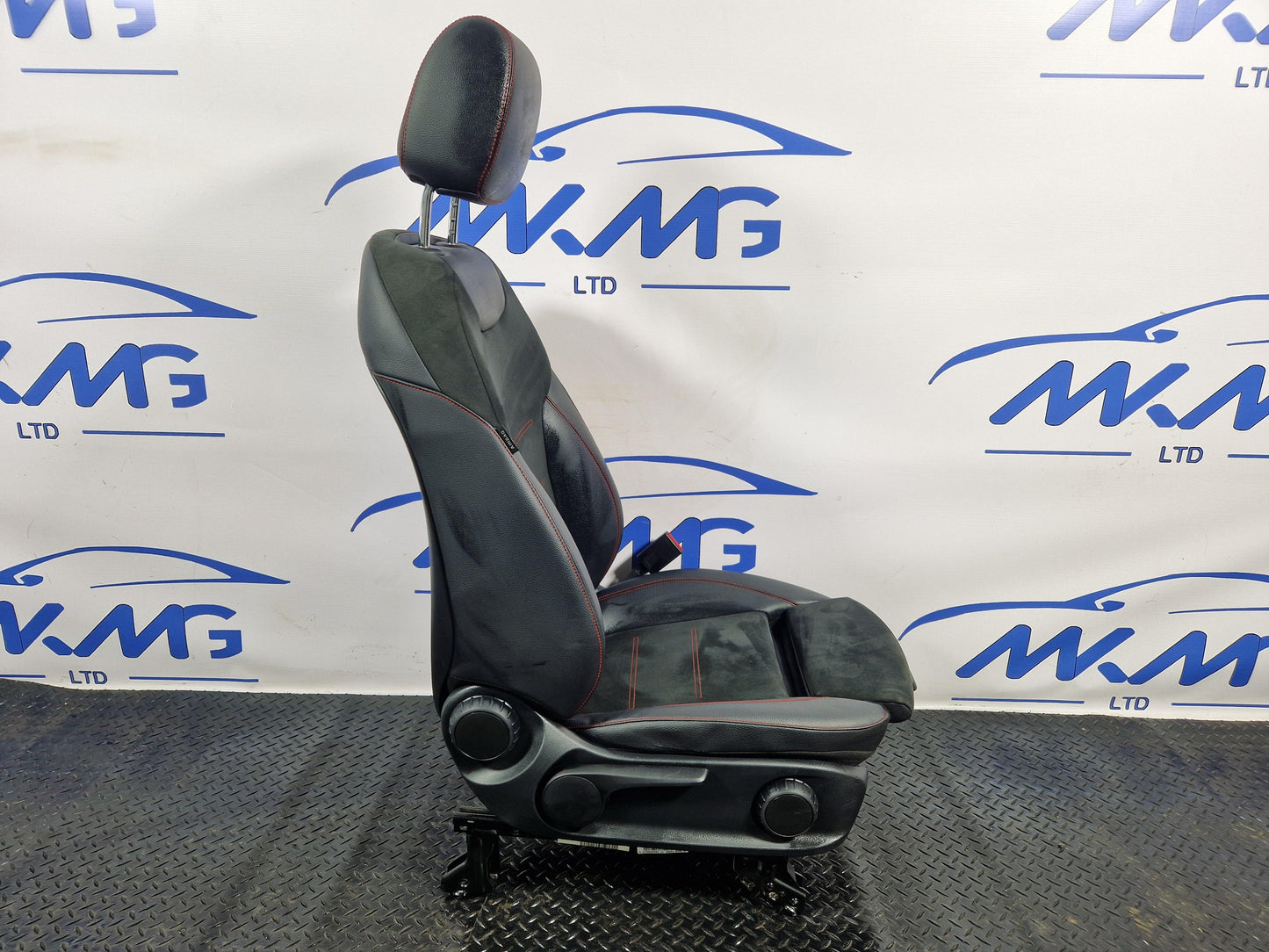 2019 - Mercedes-Benz B200d B-Class W247 SUV Front Right Driver Seat