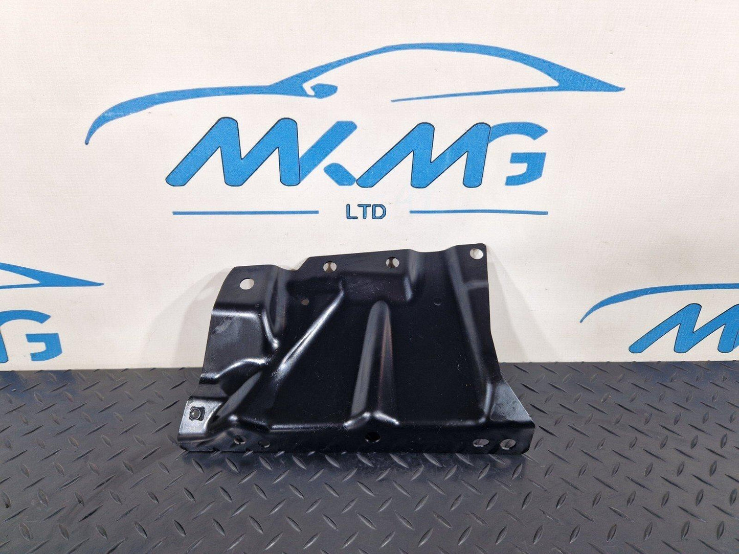 16-24 AUDI A5 F5 CONVERTIBLE GENUINE REAR SEAT BELT COVER 8W7857566