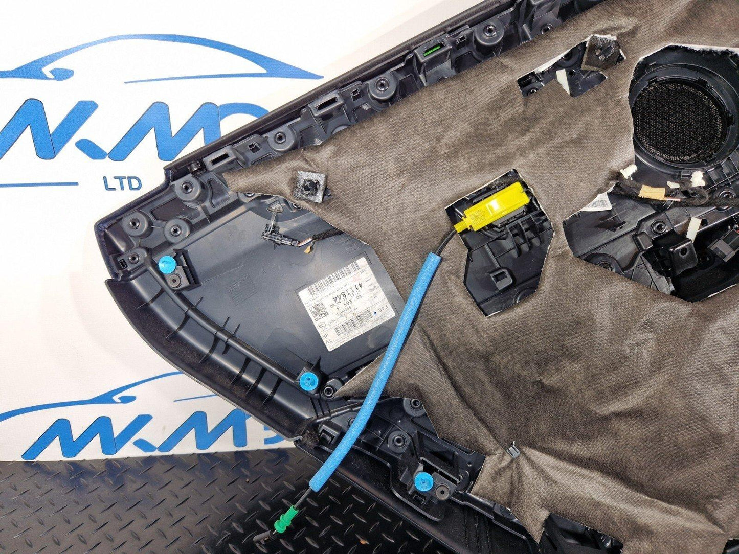 14-21 BMW 2 SERIES ACTIVE TOURER F45 GENUINE REAR RIGHT OSR DOOR CARD PANEL