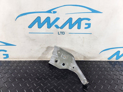 19-ON MERCEDES BENZ B CLASS W247 FRONT RIGHT SIDE WING BRACKET A2478810300