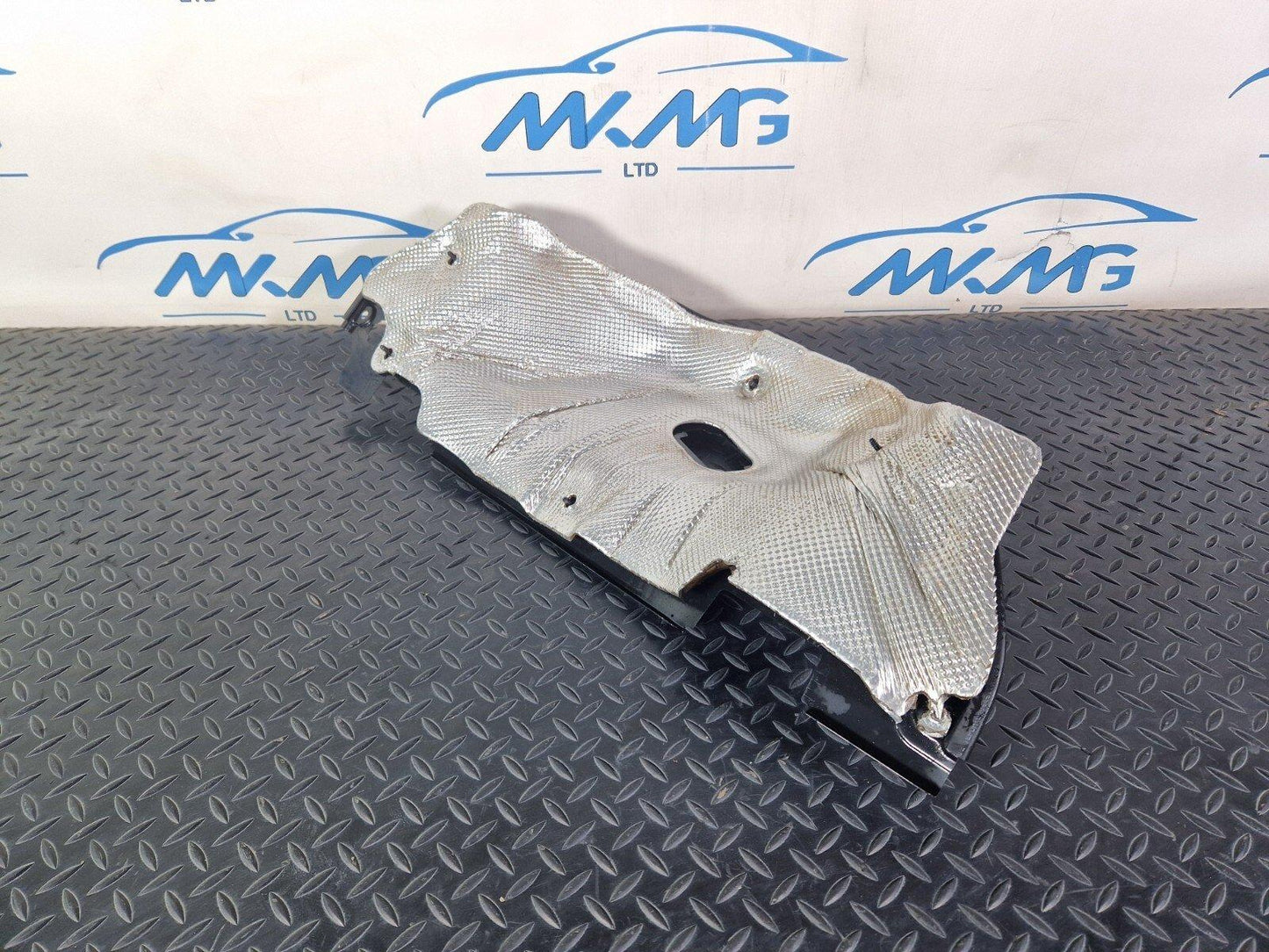 16-19 AUDI A4 B9 GENUINE BULKHEAD FIREWALL HEAT PROTECTION SHIELD 8W0819523C