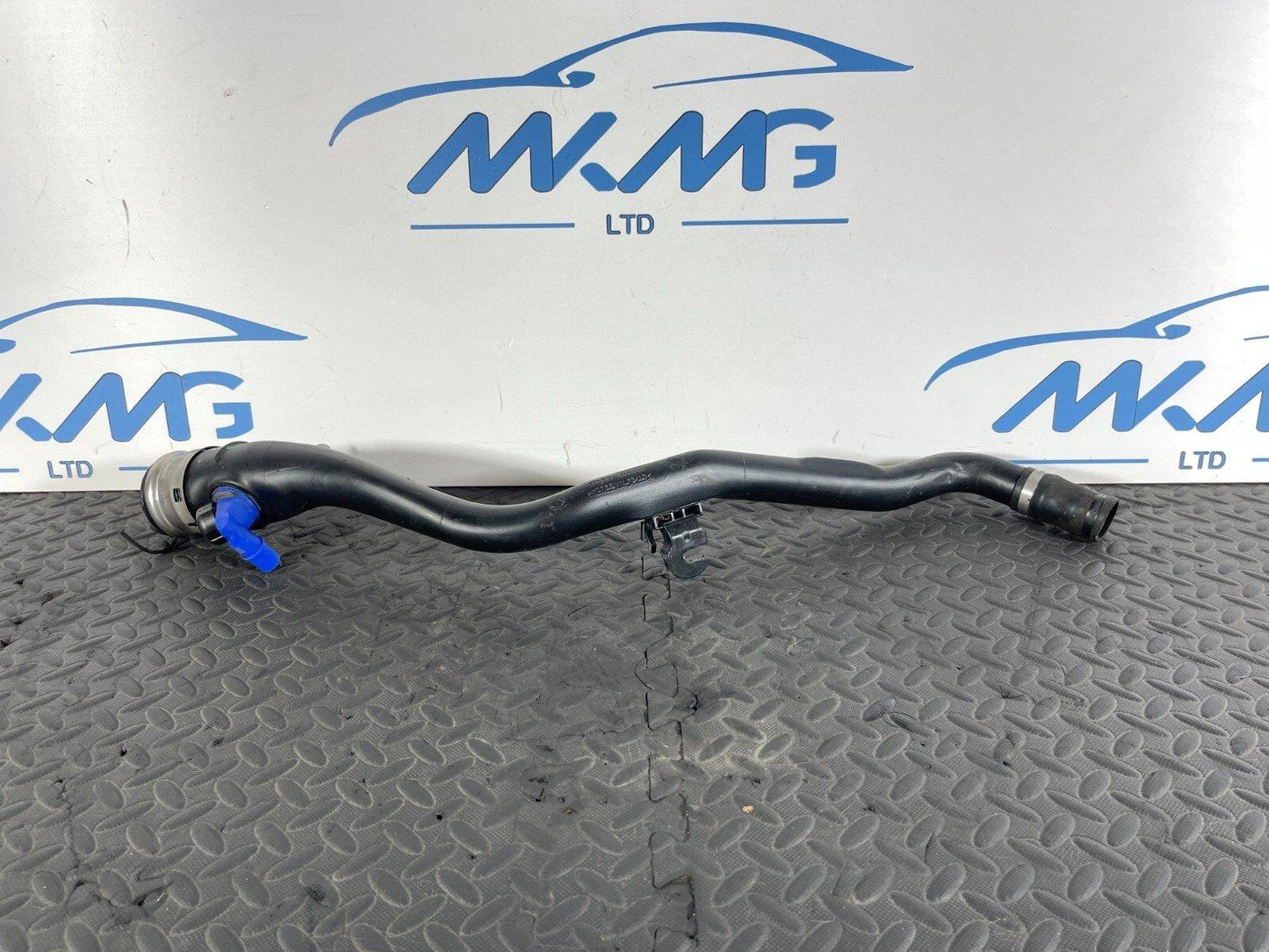 14-21 BMW 2 SERIES F45 F46 DIESEL FUEL TANK FILLER NECK R2730050408 80040692