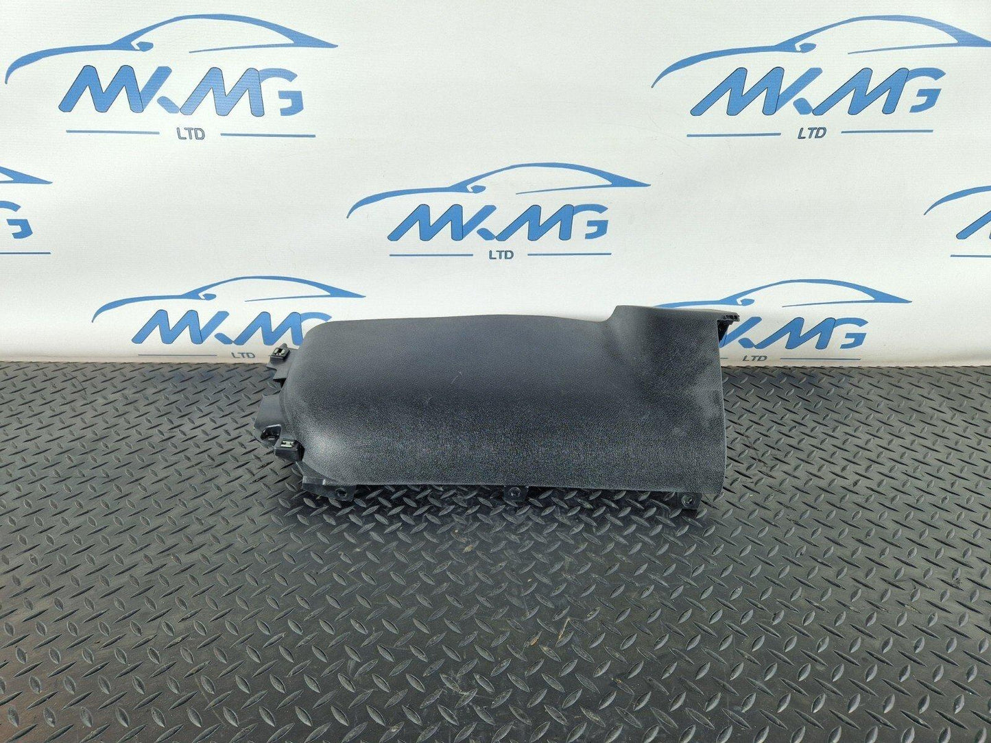 18-ON MERCEDES BENZ SPRINTER W907 DASHBOARD COVER INSTRUMENT PANEL A9106802600