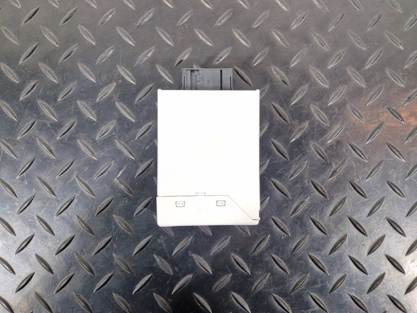 11-18 BMW 6 SERIES F06 GENUINE PARKING ASSIST PDC CONTROL MODULE ECU 6862963