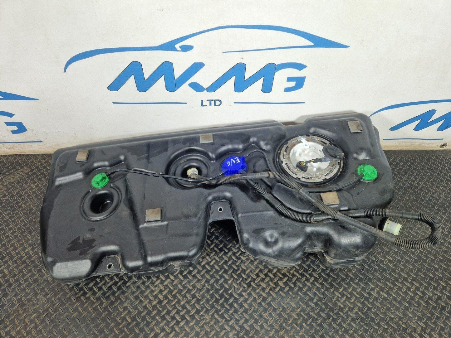 14-21 BMW 2 SERIES GRAN TOURER F45 F46 218i OEM FUEL TANK WITH PUMP 7482652