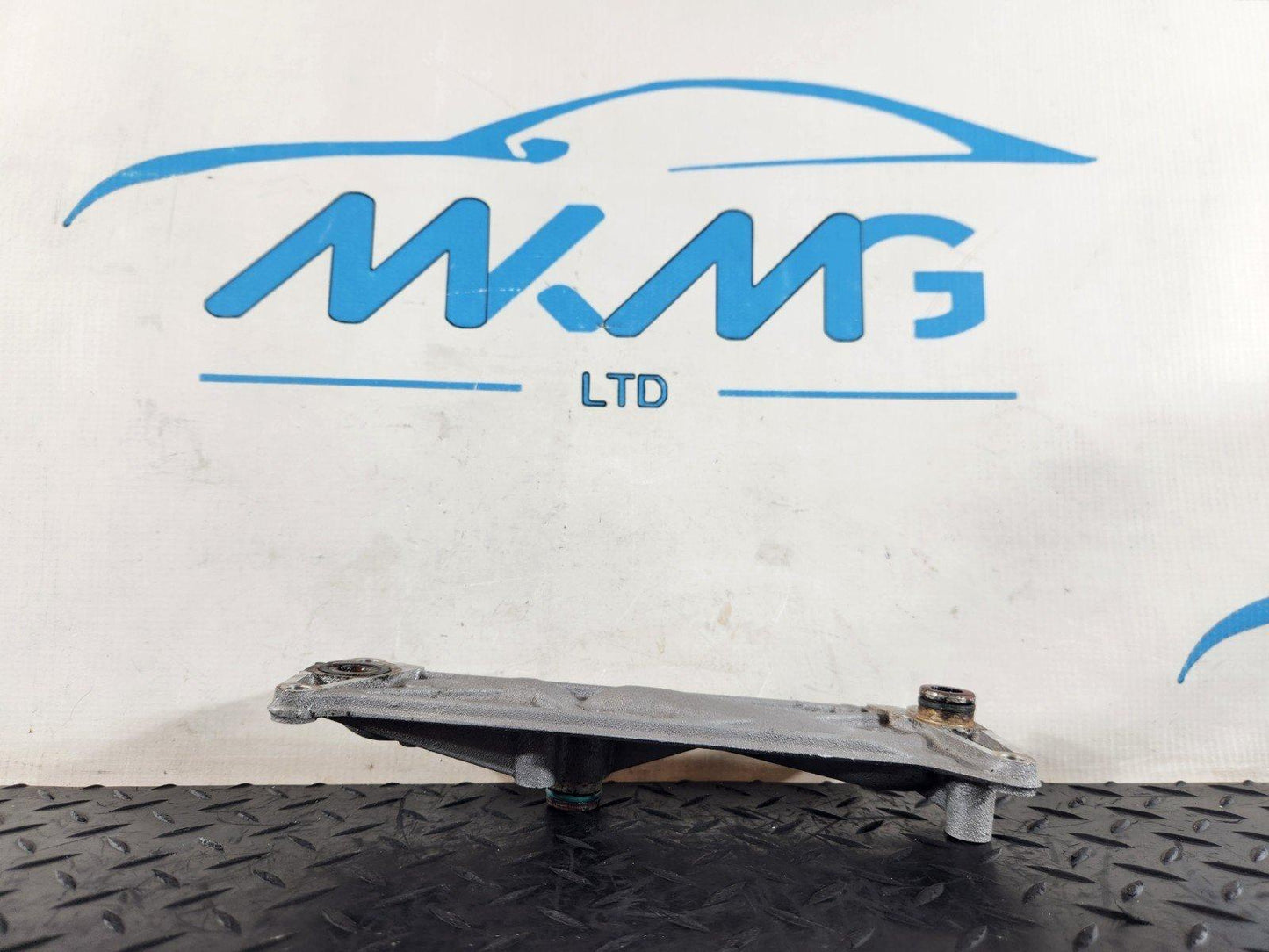 16-20 AUDI Q7 4M 3.0 TDI CRTC EGR COOLER MOUNT BRACKET 059131685D 059131680D