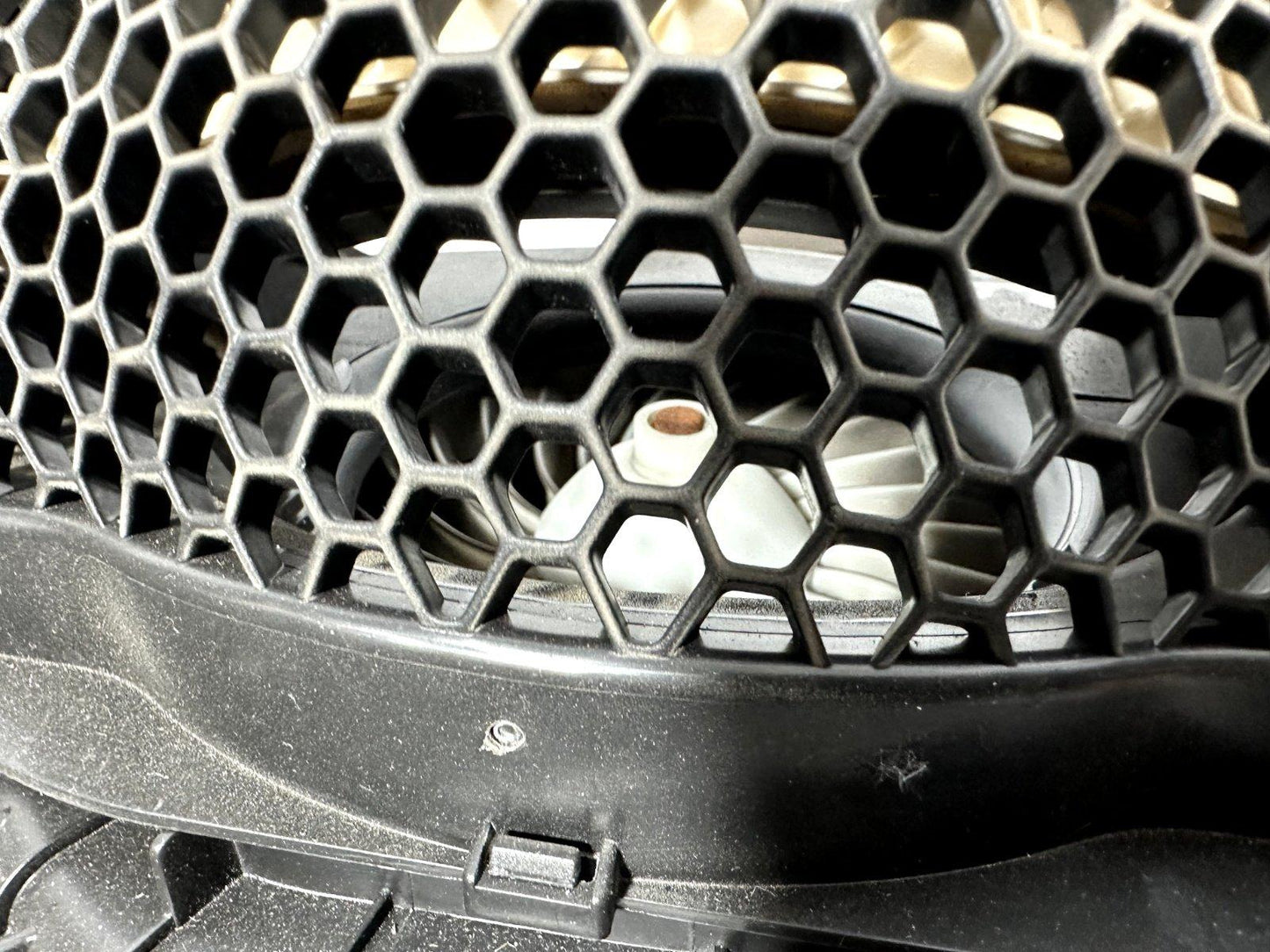 14-21 MERCEDES BENZ C300 W205 GENUINE HEATER MATRIX BOX A2058300460