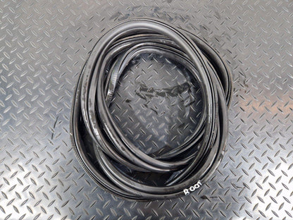 12-18 BMW 3 SERIES F30 F31 TAILGATE BOOTLID TRUNK RUBBER SEAL 7263092