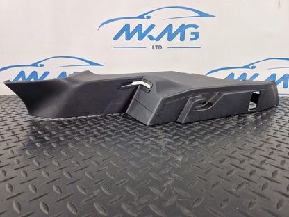19-ON RANGE ROVER EVOQUE L551 GENUINE RIGHT QUATER SEAT BELT TRIM K8D2-31012-AD