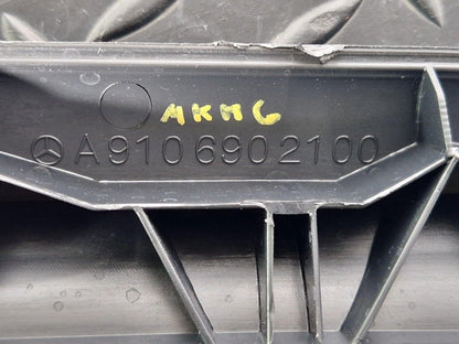 18-ON MERCEDES BENZ SPRINTER W907 W910 SUN VISOR HOLDER DRIVERS SIDE A9106902100