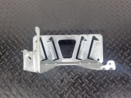 11-18 BMW 6 SERIES F06 HARMAN KARDON AMPLIFIER BRACKET MOUNT HOLDER 9174269