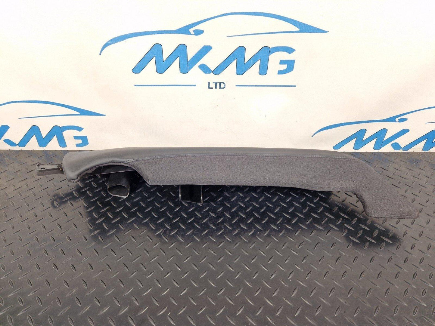 10-18 AUDI A7 4G S-LINE OEM REAR SEAT BOLSTER DRIVER SIDE RIGHT 4G085704A