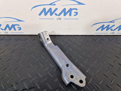 19-ON MERCEDES BENZ B CLASS W247 OM654 ENGINE LIFTING LUG A6542240100