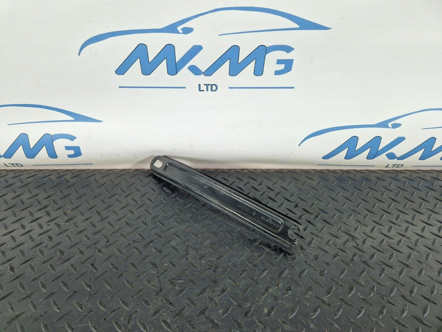 14-21 MERCEDES C CLASS W205 GENUINE STIFFENING BRACE BAR A2056280026